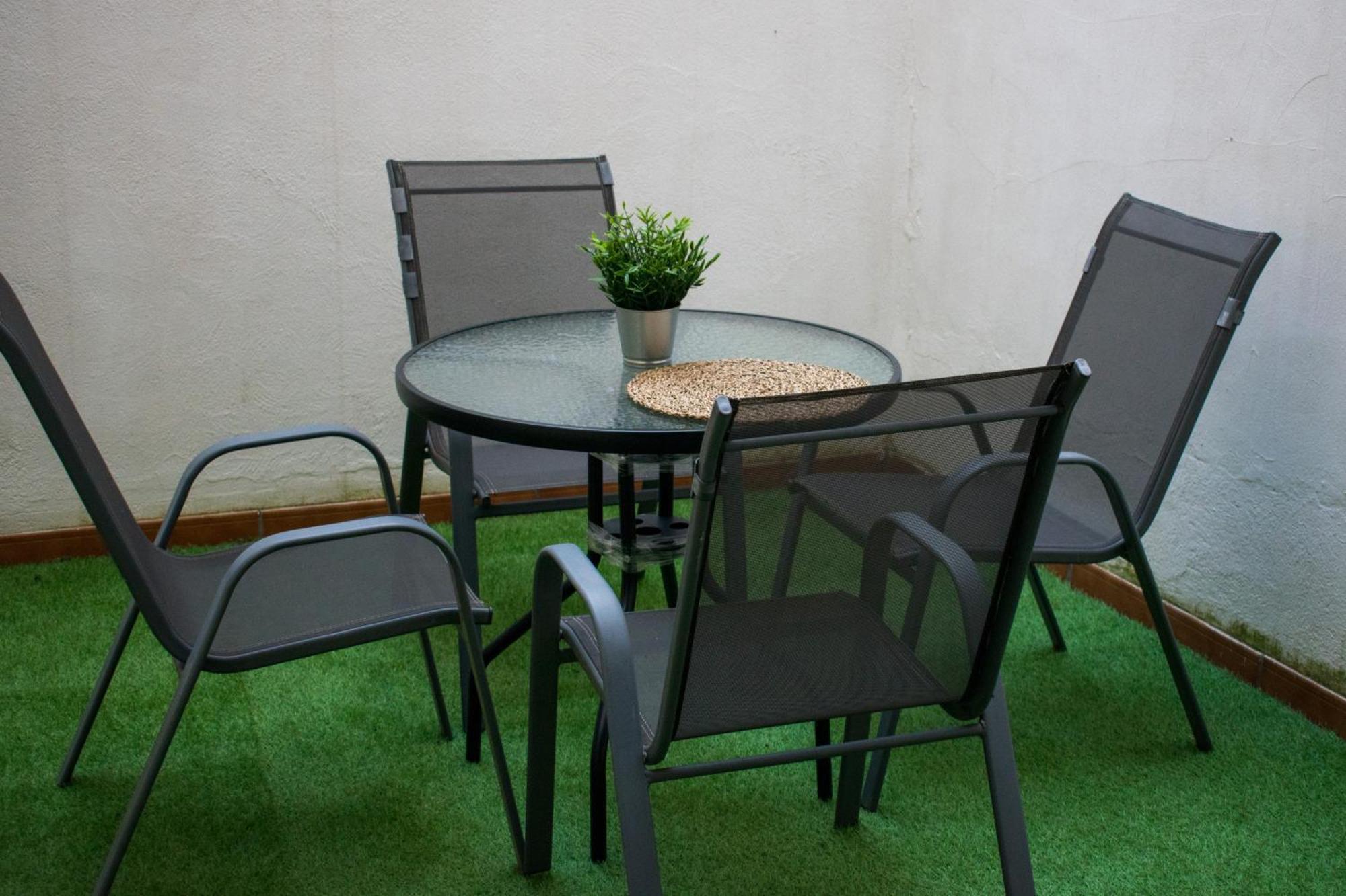 Allo Apartments Caballeros II Centro 1 Habitacion เฮเรซ เด ลาฟรอนเตรา ภายนอก รูปภาพ